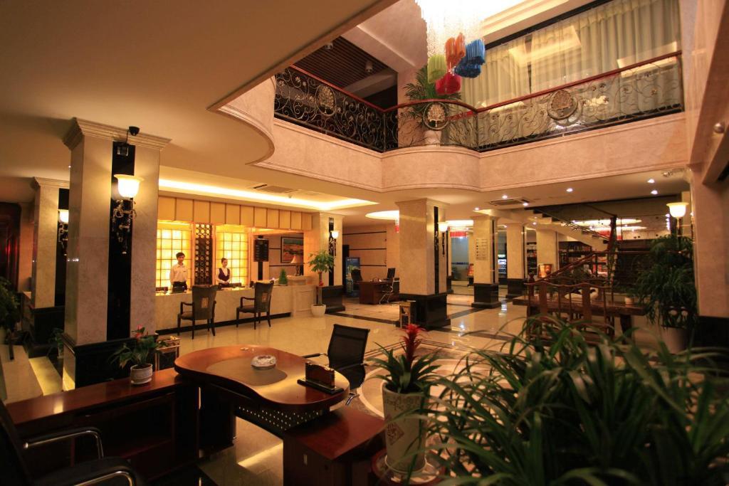 قويلين Perfect Season Hotel المظهر الخارجي الصورة