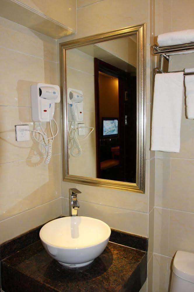 قويلين Perfect Season Hotel المظهر الخارجي الصورة